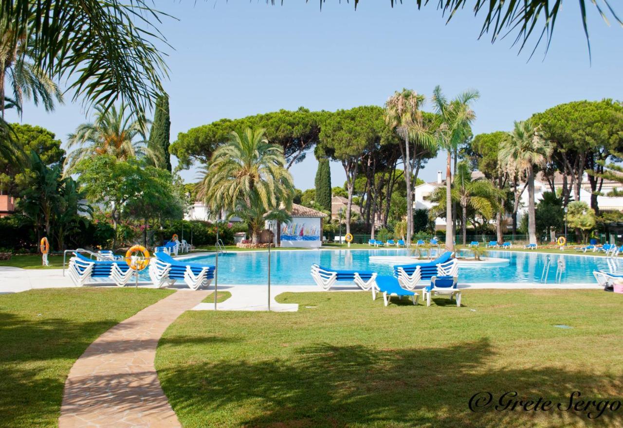 Life El Presidente Penthouse Pool View Lägenhet Estepona Exteriör bild